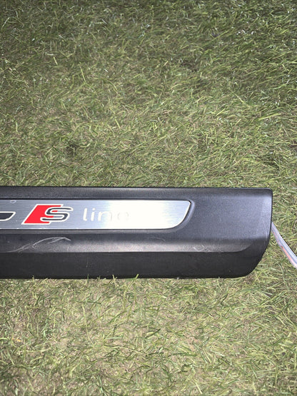 Battitacco Anteriore Sinistro Con Led Audi Q7 2016 4M0947405B