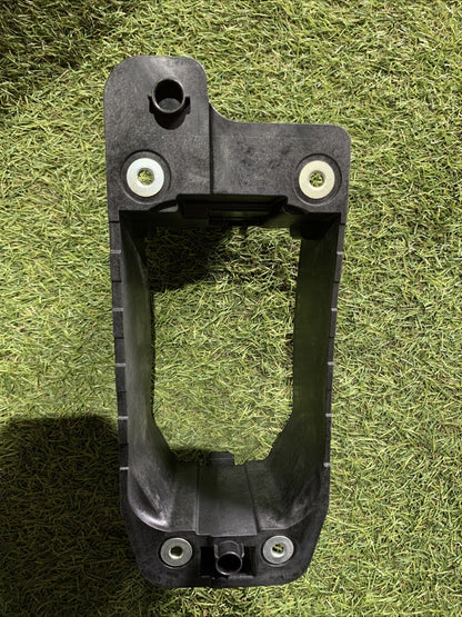 5H0863233B STAFFA RIVESTIMENTO LEVA CAMBIO TUNNEL CENTRALE VOLKSWAGEN GOLF 8