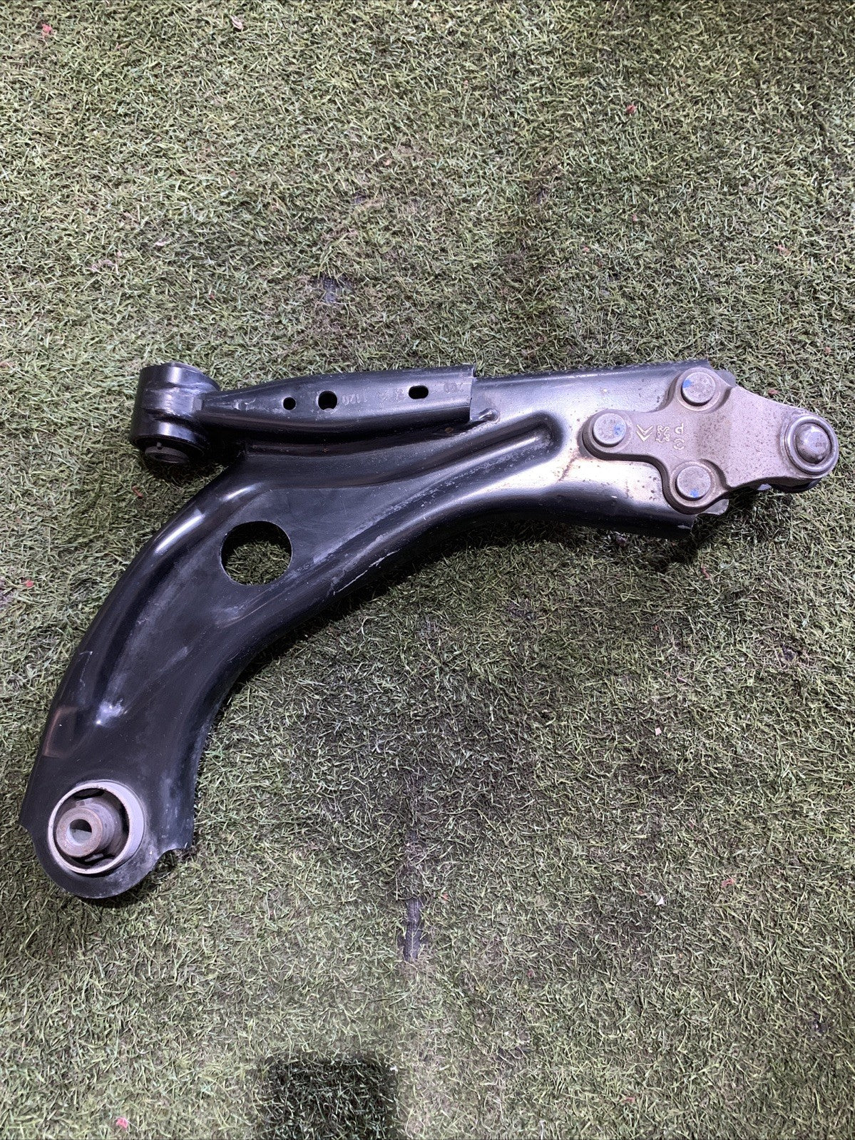 Braccio Oscillante Anteriore Sinistro Peugeot 3008 2020 1.5 Diesel 98138523