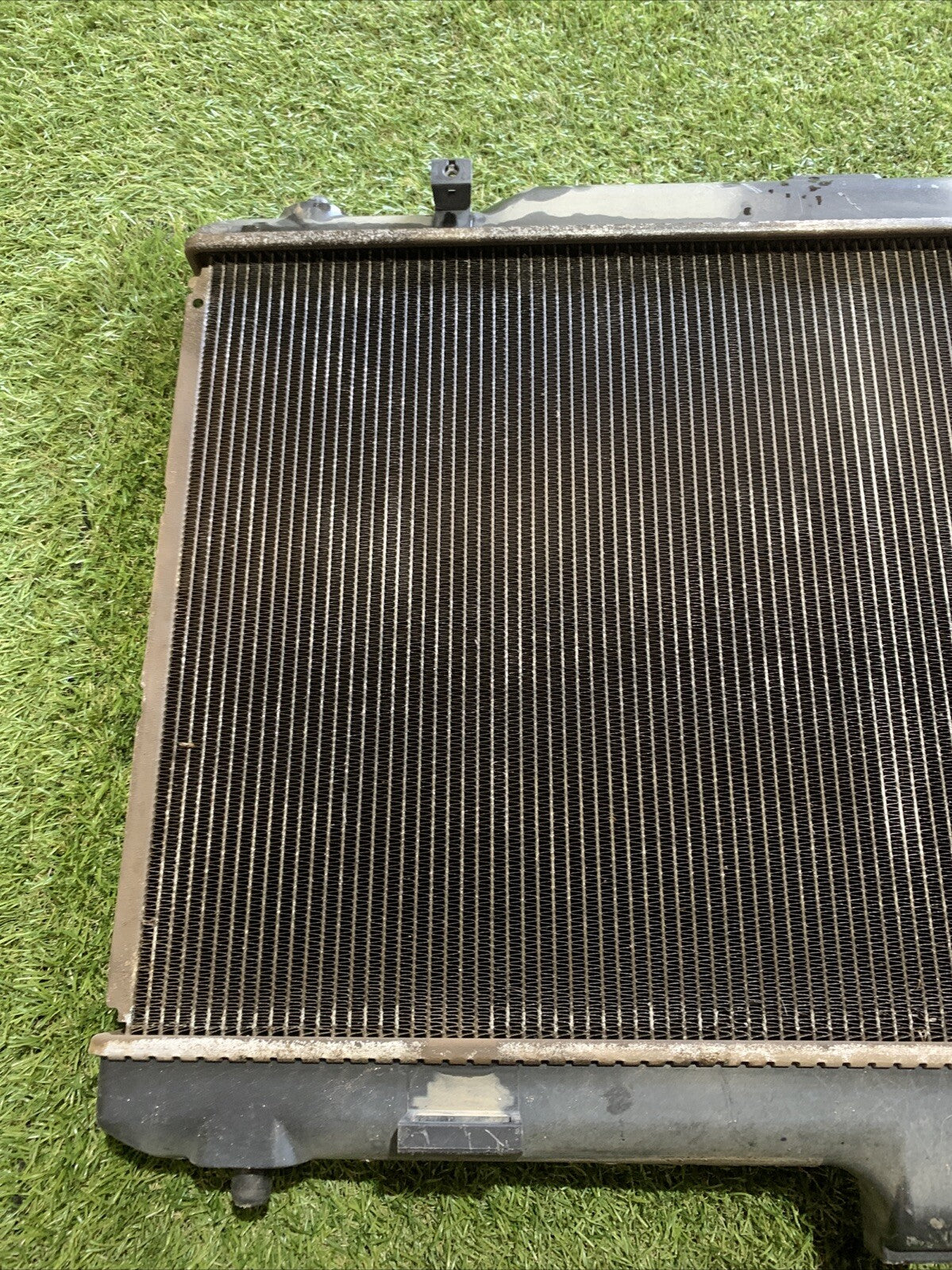 Radiatore Acqua Fiat Sedici 1.9 Diesel 71742136