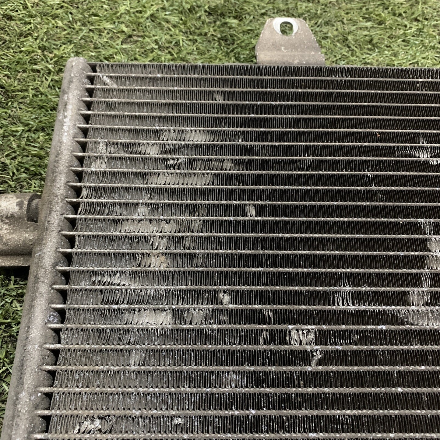 88450-0H010 CONDENSATORE RADIATORE CLIMATIZZATORE CLIMA A/C TOYOTA AYGO 1.4