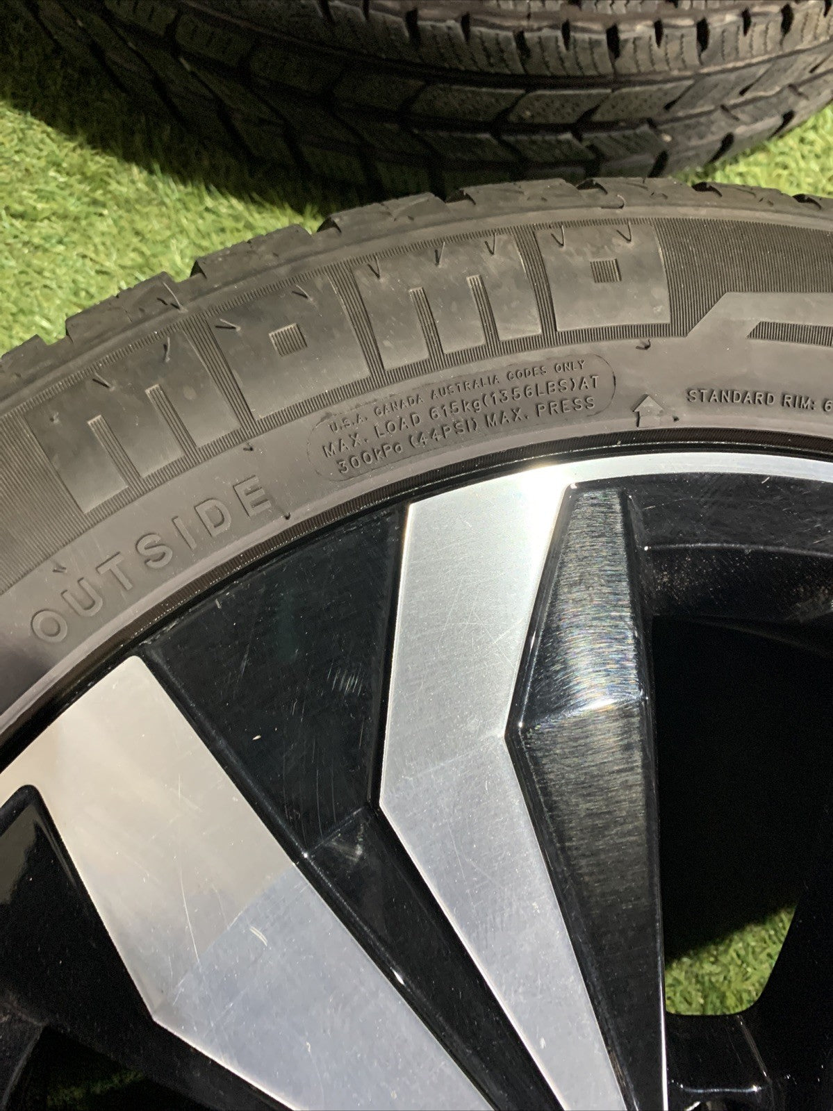 Cerchi In Lega Da 16 Con Gomme Volkswagen T-Cross 2023 R Line 2GM601025M