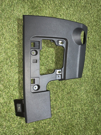 Modanatura Rivestimento Lato Guida Volkswagen T - Roc ( 2018 ) cod : 2GA858365