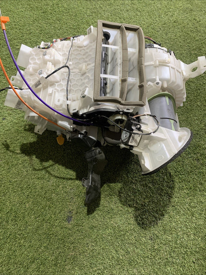 Gruppo Stufa Riscaldamento Peugeot 208 2017 1.2 Benzina 98194325ZD