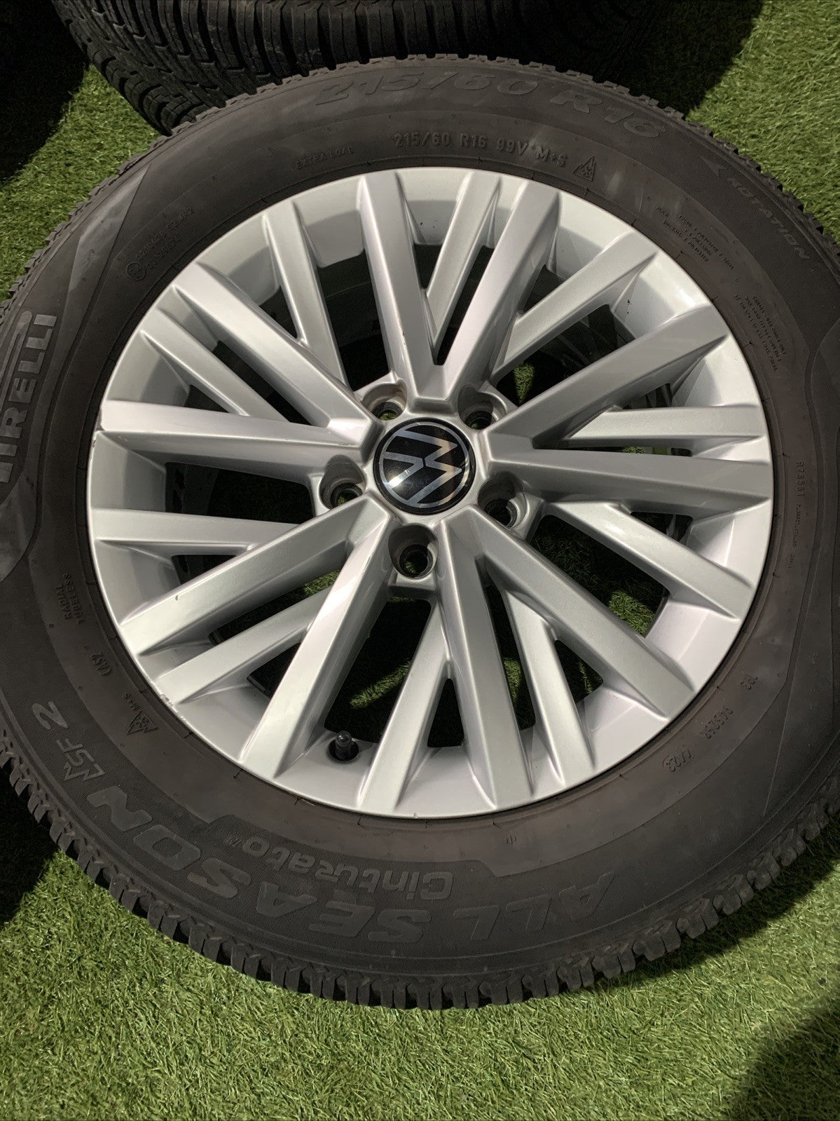 Cerchi In Lega Da 16 Con Gomme Volkswagen T-Roc 2GA601025AA