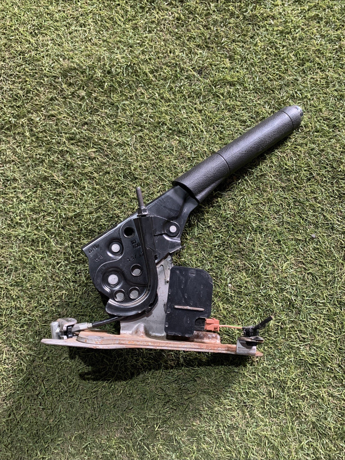 LEVA FRENO A MANO PER PEUGEOT 208 Serie 98062965ZD (12 19) 1.2 BENZINA