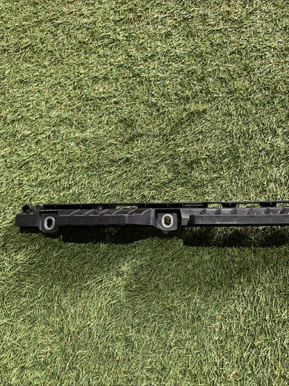 GUIDA PARAURTI POSTERIORE PER VOLKSWAGEN T-ROC 2GA805545