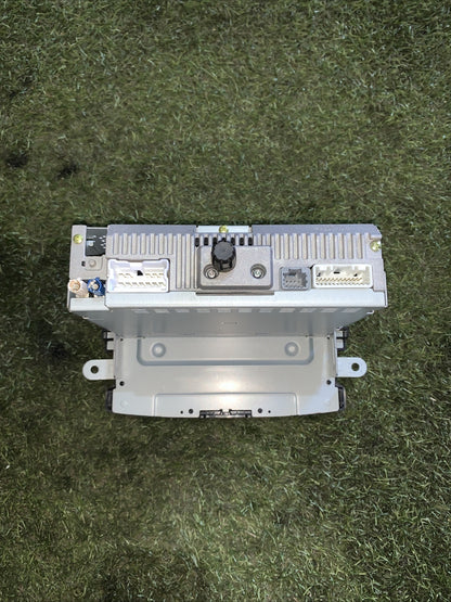 RADIO STEREO NAVIGATORE DACIA LODGY (281153855R--A)