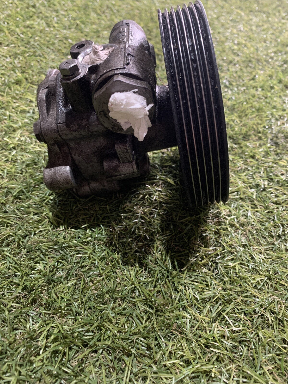 POMPA IDROGUIDA FORD Fiesta 4 Serie 2S6C-3A696-DD Diesel 1.4 (2)