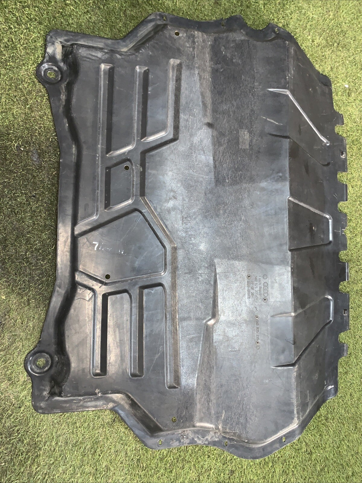 Sotto Piano Motore Sotto Scocca Volkswagen Tiguan 07-17 5N0825235B