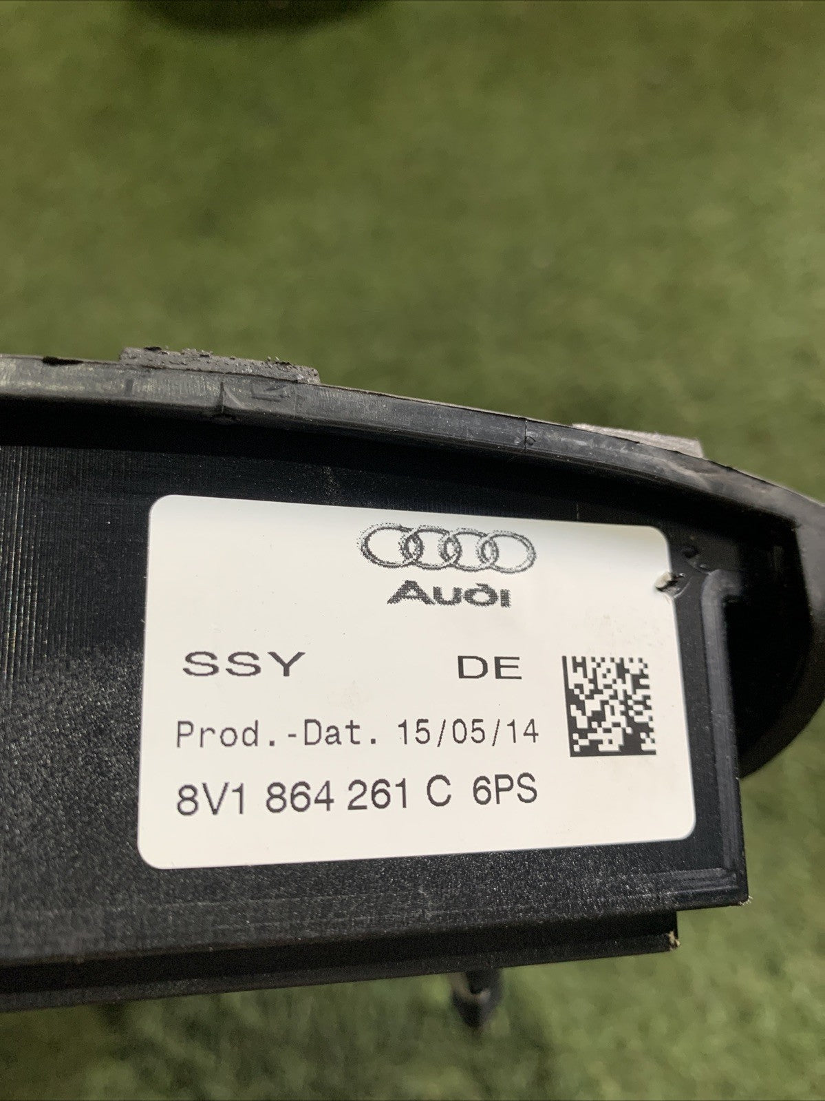 Console Tunnel Centrale Audi A3 8V 2013 8V1864261C
