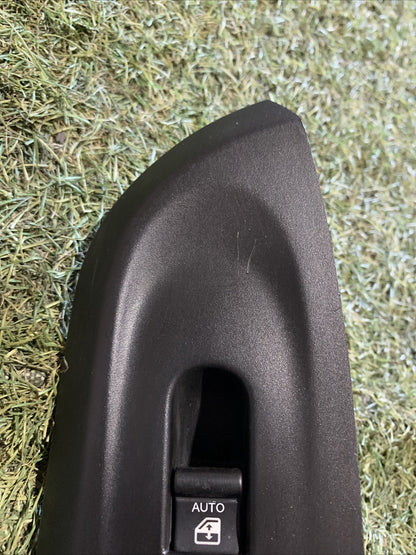 PULSANTIERA ANTERIORE DESTRA PER FIAT 500 X Serie 07356331460 (2)