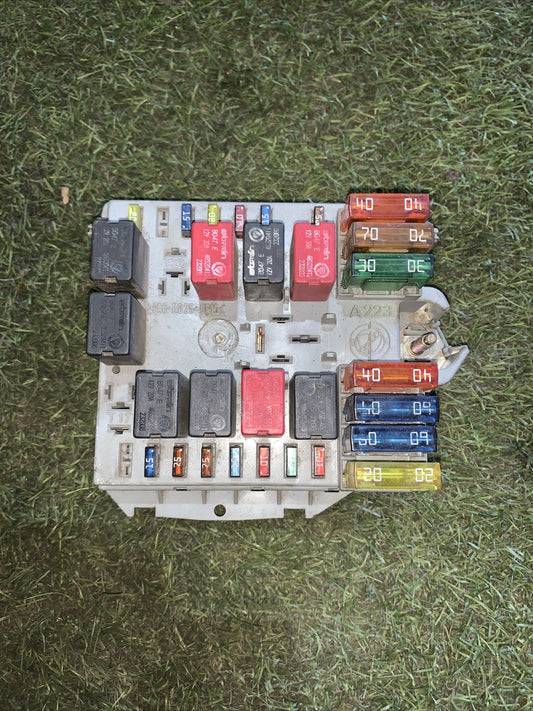 46835603 CENTRALINA PORTAFUSIBILI FUSIBILIERA FIAT PUNTO (188) 1.3 (2003\2007)