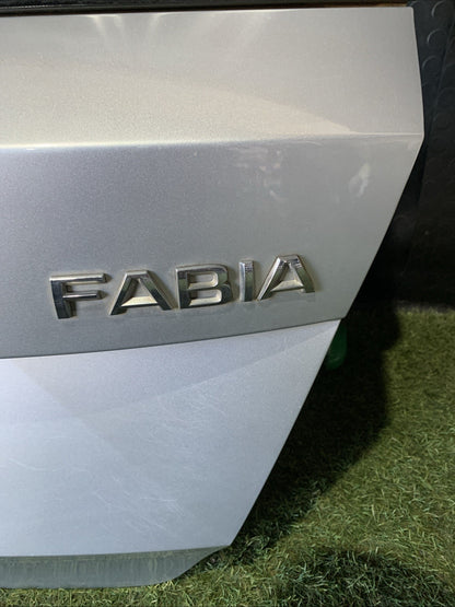 COFANO BAULE PORTELLONE POSTERIORE SKODA FABIA 2017 