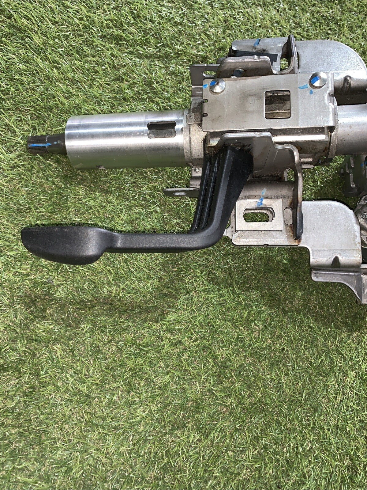 488102261R PIANTONE STERZO RENAULT Megane Serie (15) 1500 Diesel (2016)