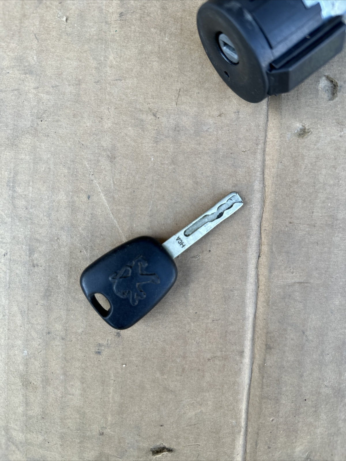 RICAMBI USATI 36.393.600 BLOCCASTERZO PEUGEOT 207 1° Serie 2006 1560 Dies 630006