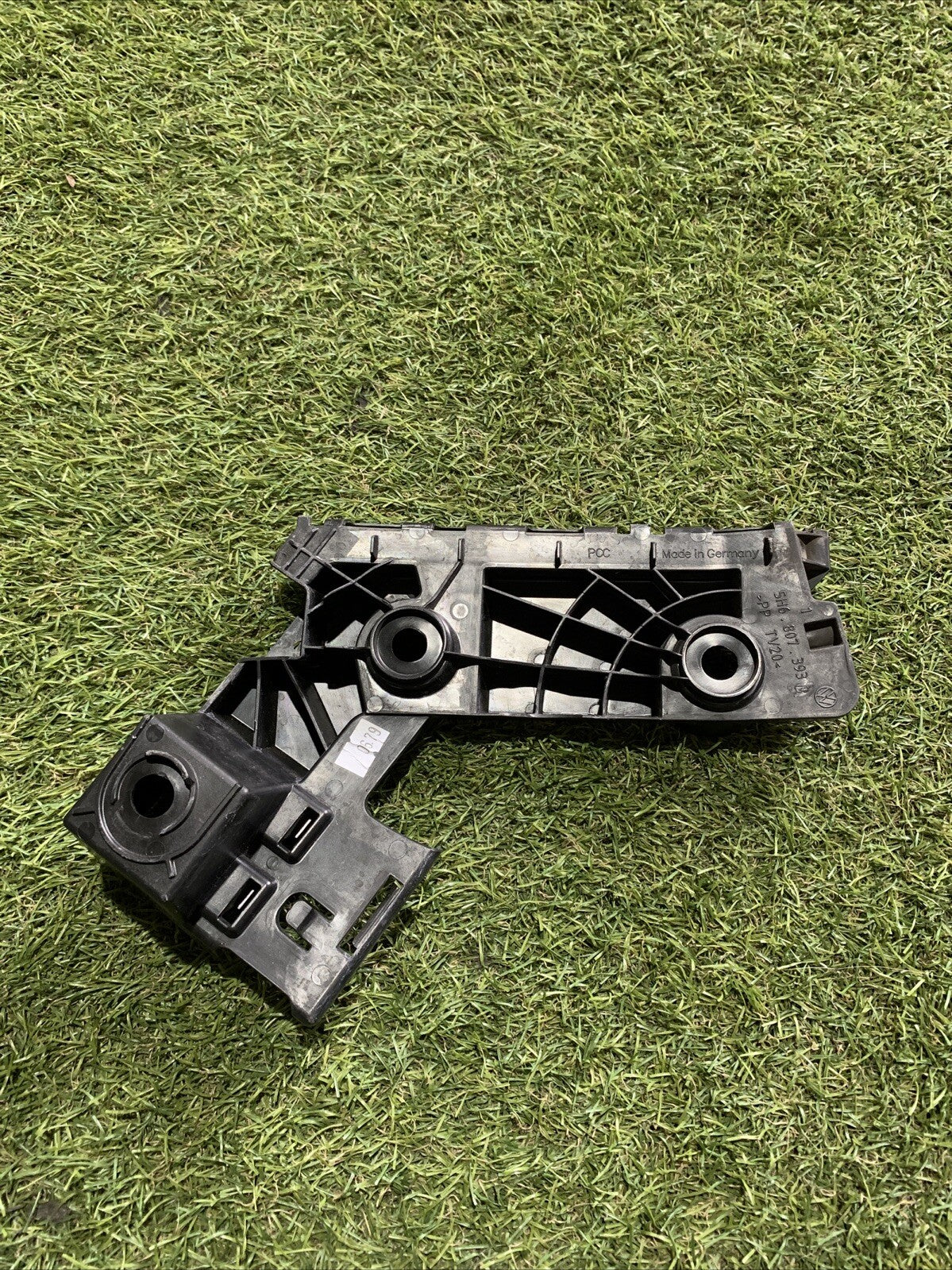 Supporto Paraurti Posteriore Sinistra Volkswagen Golf 8 5H6807393D