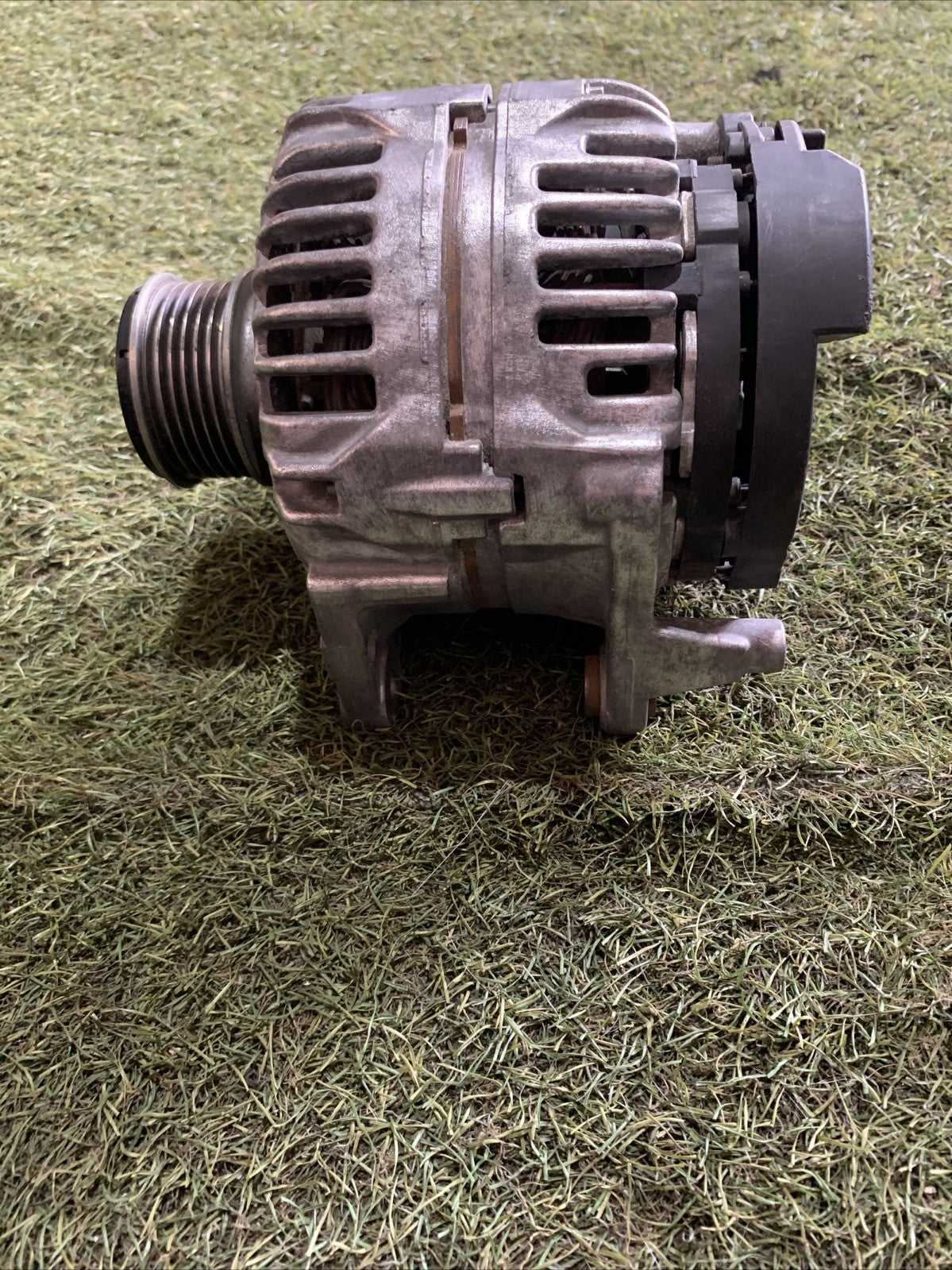 Alternatore Bosch Volkswagen Golf 5 1.9 Diesel 03L903023L