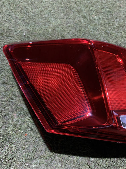 STOP FANALE POSTERIORE SINISTRO SEAT ARONA 2024 6F9945095B