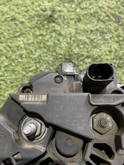 Alternatore Bosch Volkswagen Passat Anno 2004 1.9 Diesel 028903031