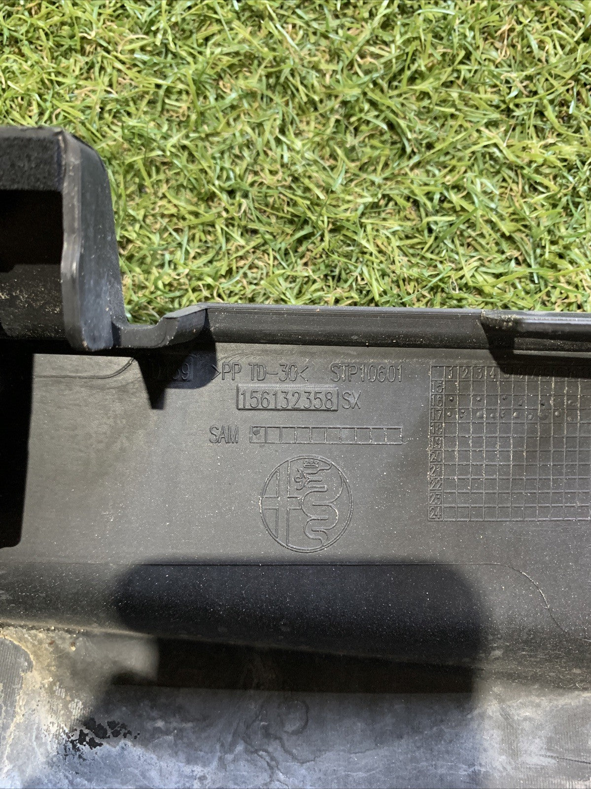 Minigonna Sotto porta Sinistra Alfa Romeo Stelvio 156132358