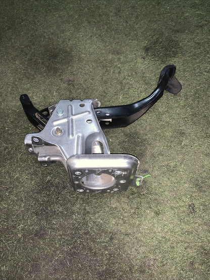 1K1721057L PEDALE FRENO VOLKSWAGEN GOLF 5 DIESEL 1.9