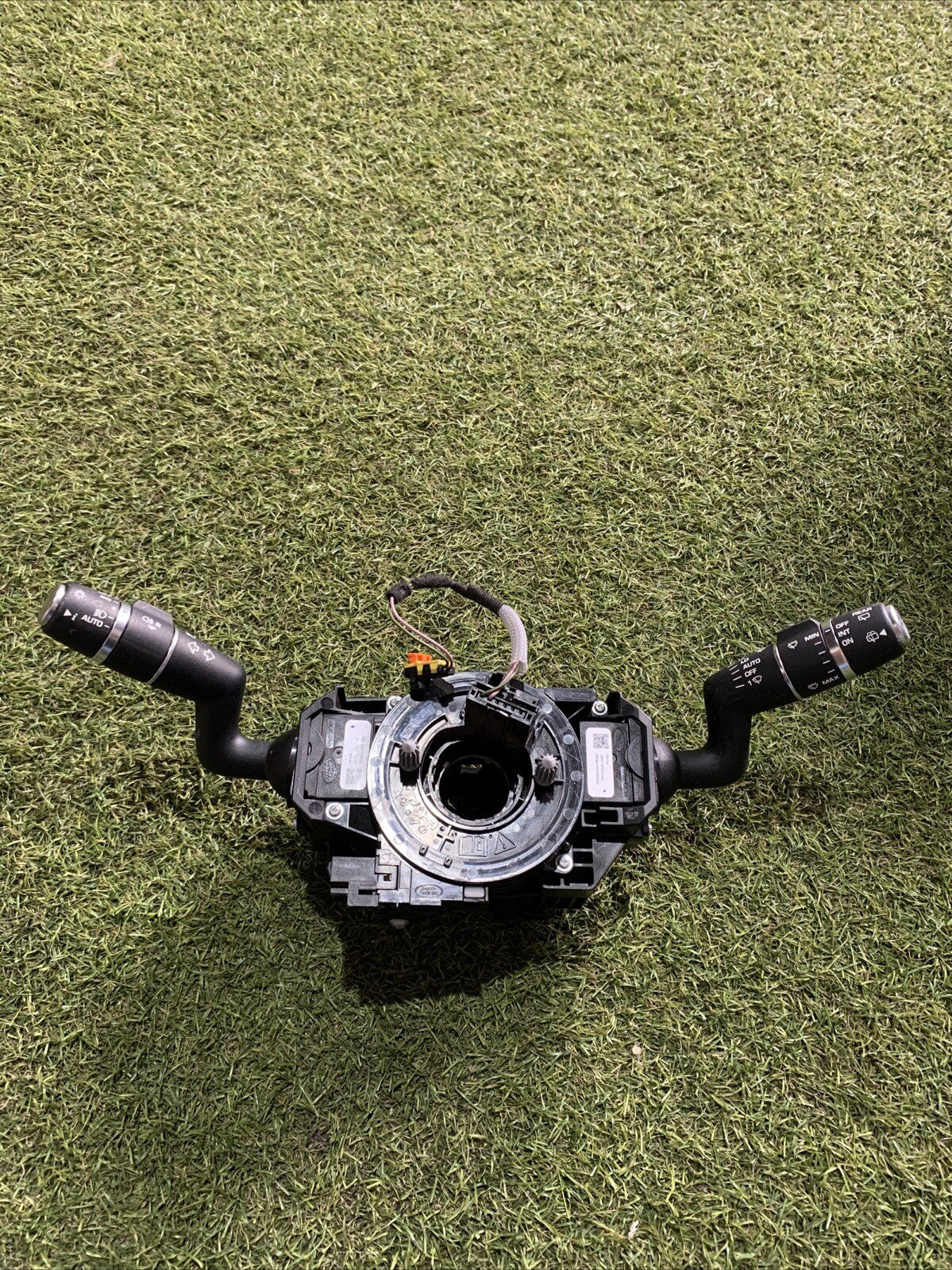 DEVIOLUCI COMPLETO JAGUAR E-Pace Serie J9C3-13N064-EB (17)