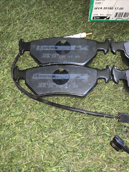 TRW GDB1258 Kit pastiglie freni per FIAT ULYSSE (220) per LANCIA ZETA (220)