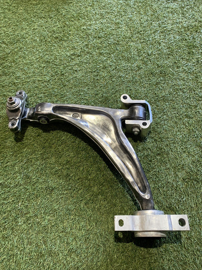 Braccio oscillante anteriore destro Volvo XC60 2025 2.0 Hybrid 32370923