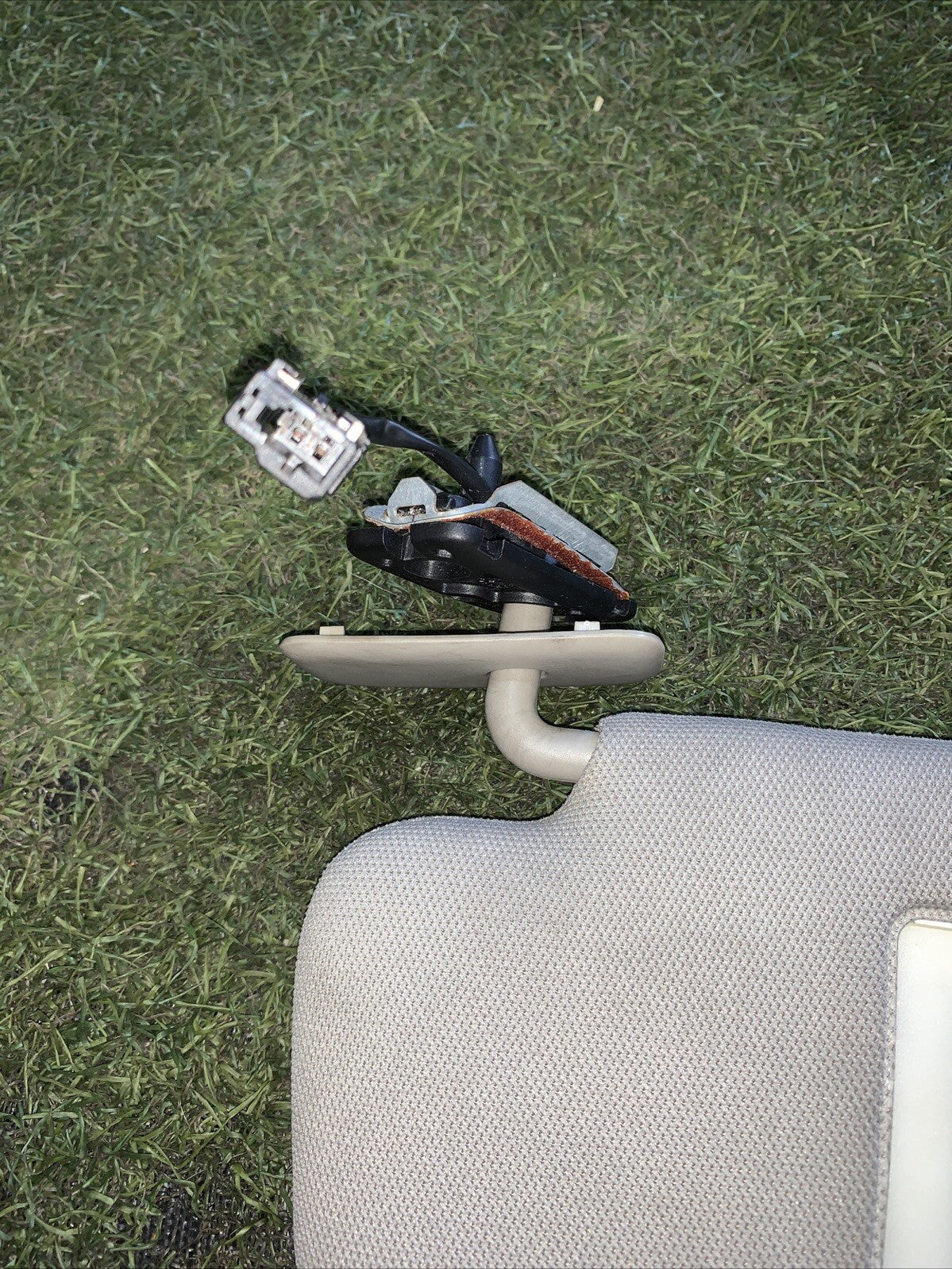 ALETTA PARASOLE SINISTRA AUDI Q7 2006 CODICE : 4L0857551