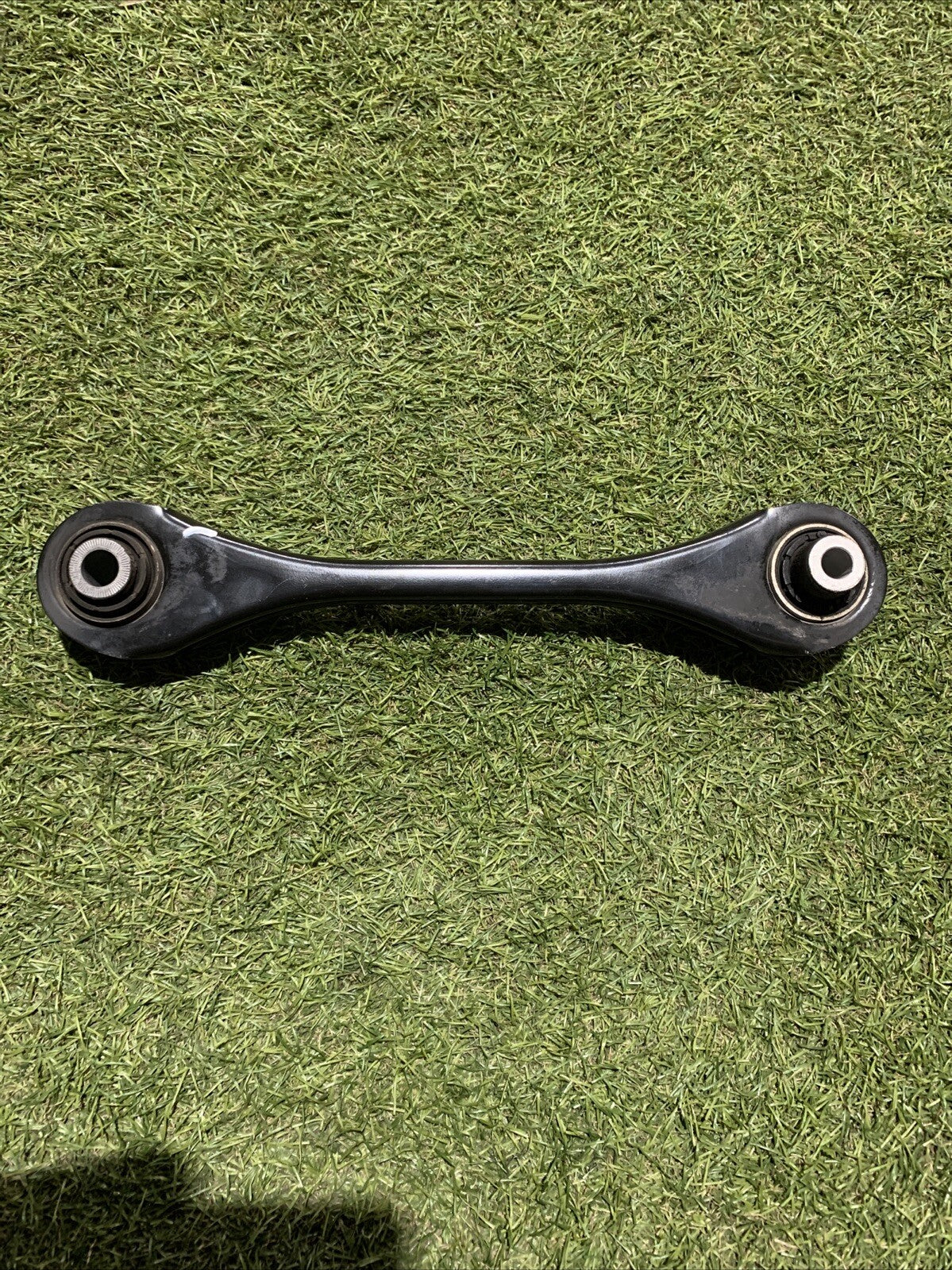 Braccio Oscillante Posteriore Sinistro Volkswagen Golf 8R 2.0 Benzina 5Q0501529G