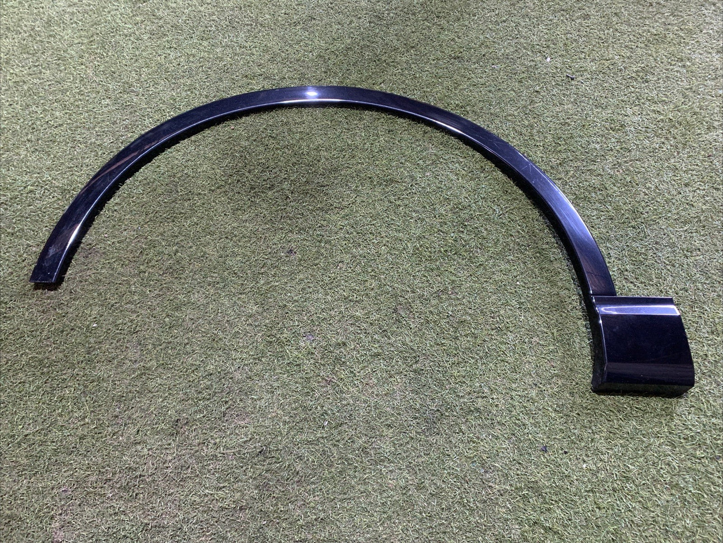 Modanatura Parafango Anteriore Sinistro Audi Q7 2016 4M0853717