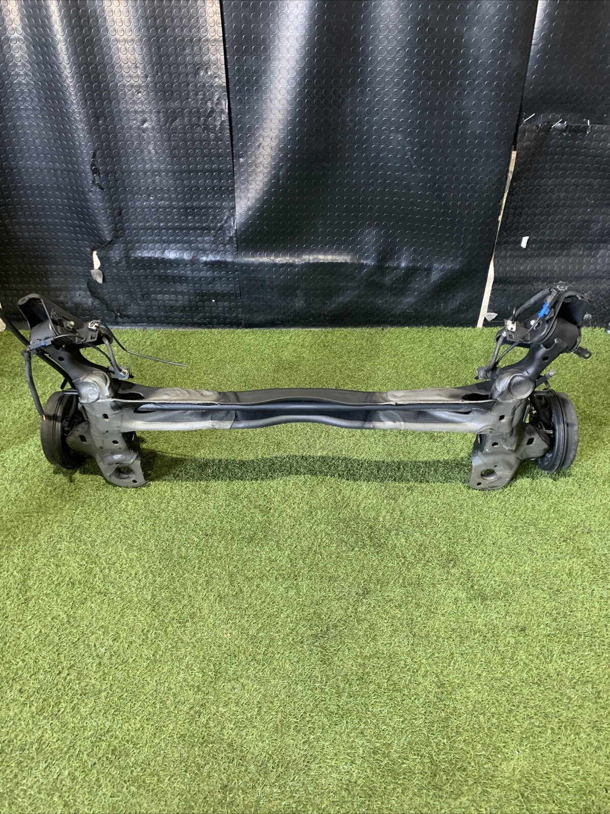 PONTE ASSALE POSTERIORE PER CITROEN C4 Cactus 9674696980 Diesel 1600 (14 )