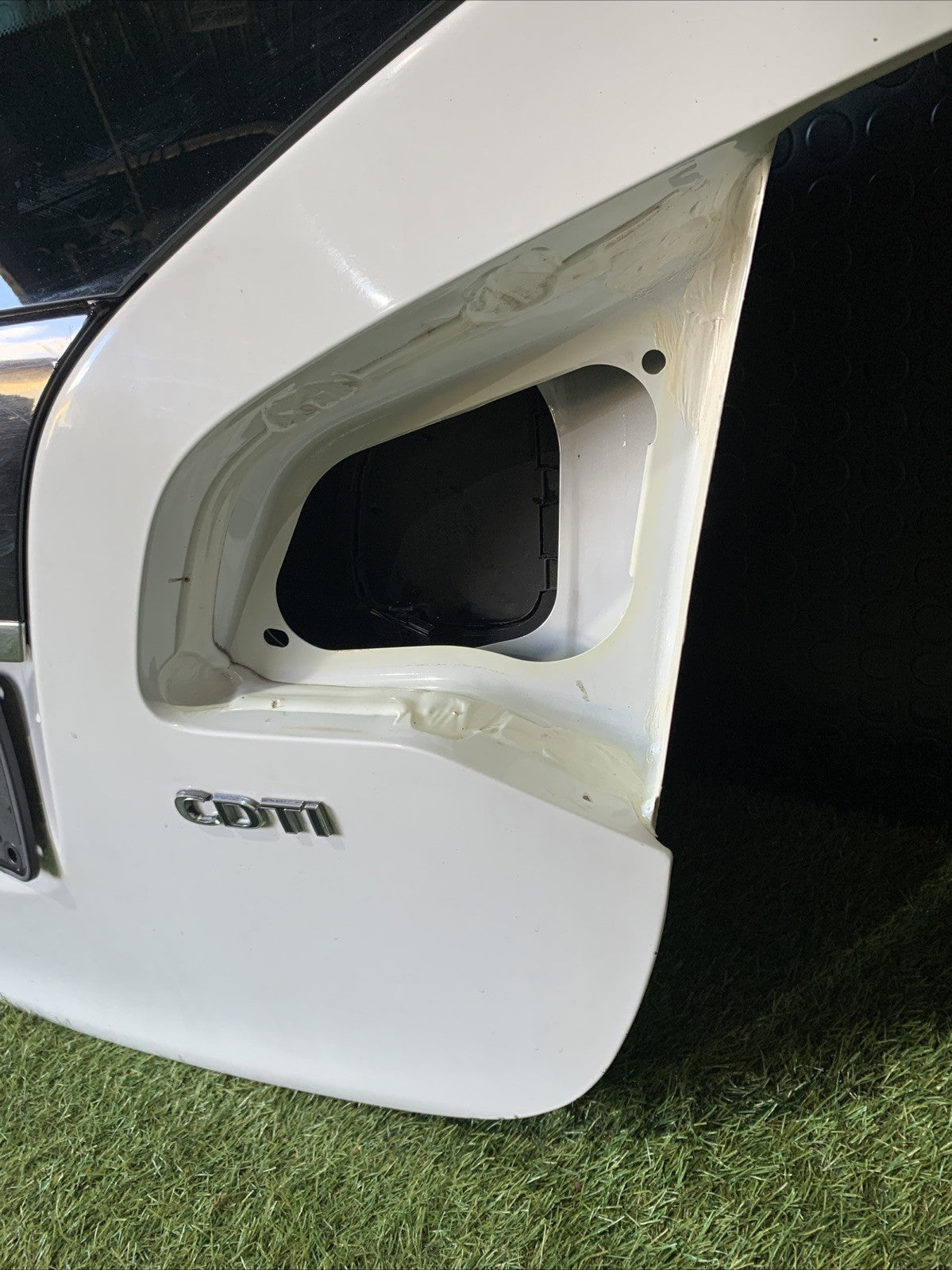 COFANO BAULE PORTELLONE POSTERIORE OPEL MERIVA 2010