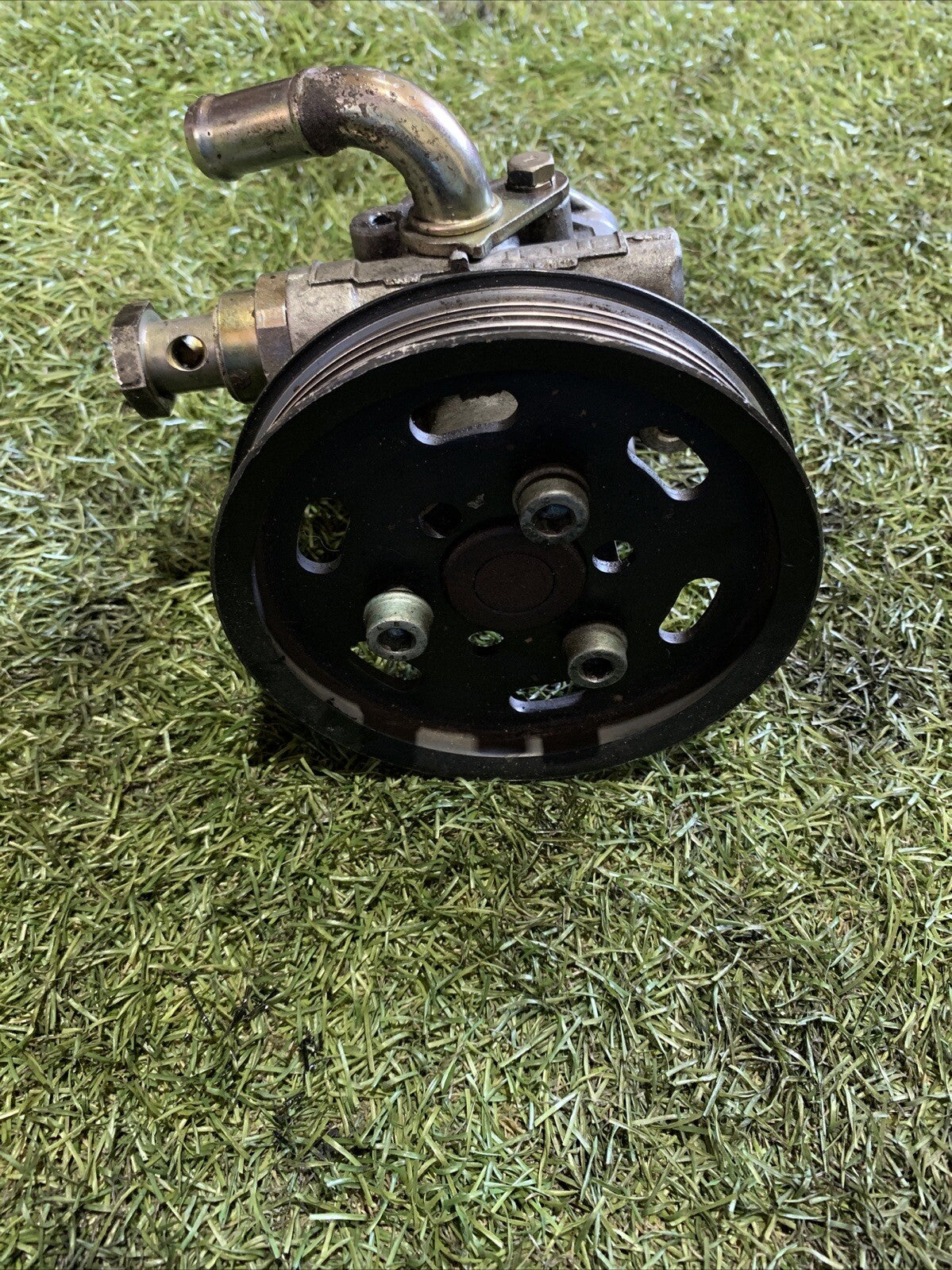 Pompa Servosterzo Volkswagen Passat/ Audi A4 2002 1.9 Diesel 8D0145177