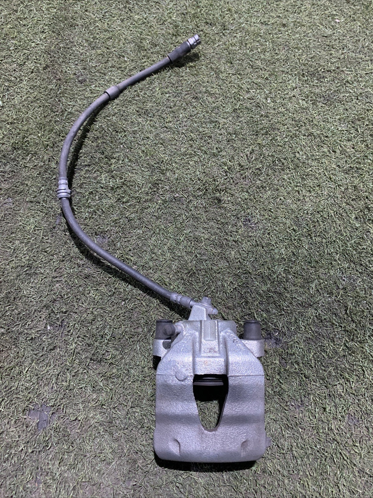 PINZA FRENO ANTERIORE DESTRA SEAT ARONA 2024 1.0 BENZINA 2Q0615124A