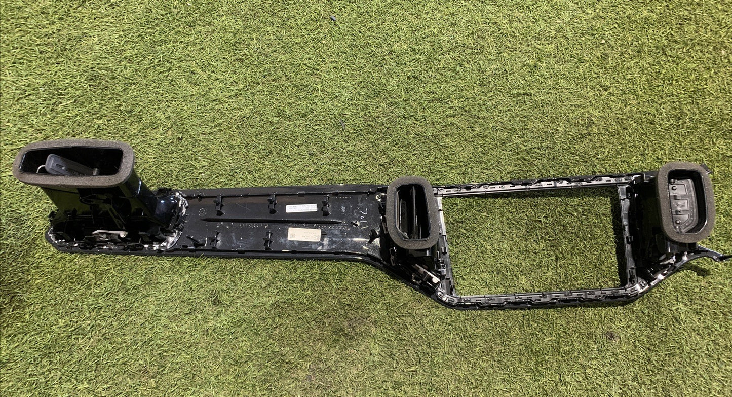 2GA858416C MODANATURA CENTRALE CRUSCOTTO VOLKSWAGEN T-Roc (2)