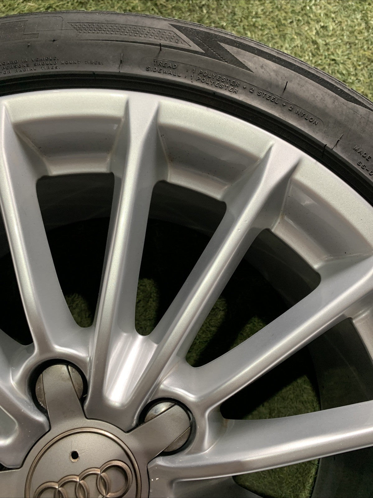 Cerchio In Lega Da 17 Con Gomma Audi A3 8V 8V0601025BN (1)