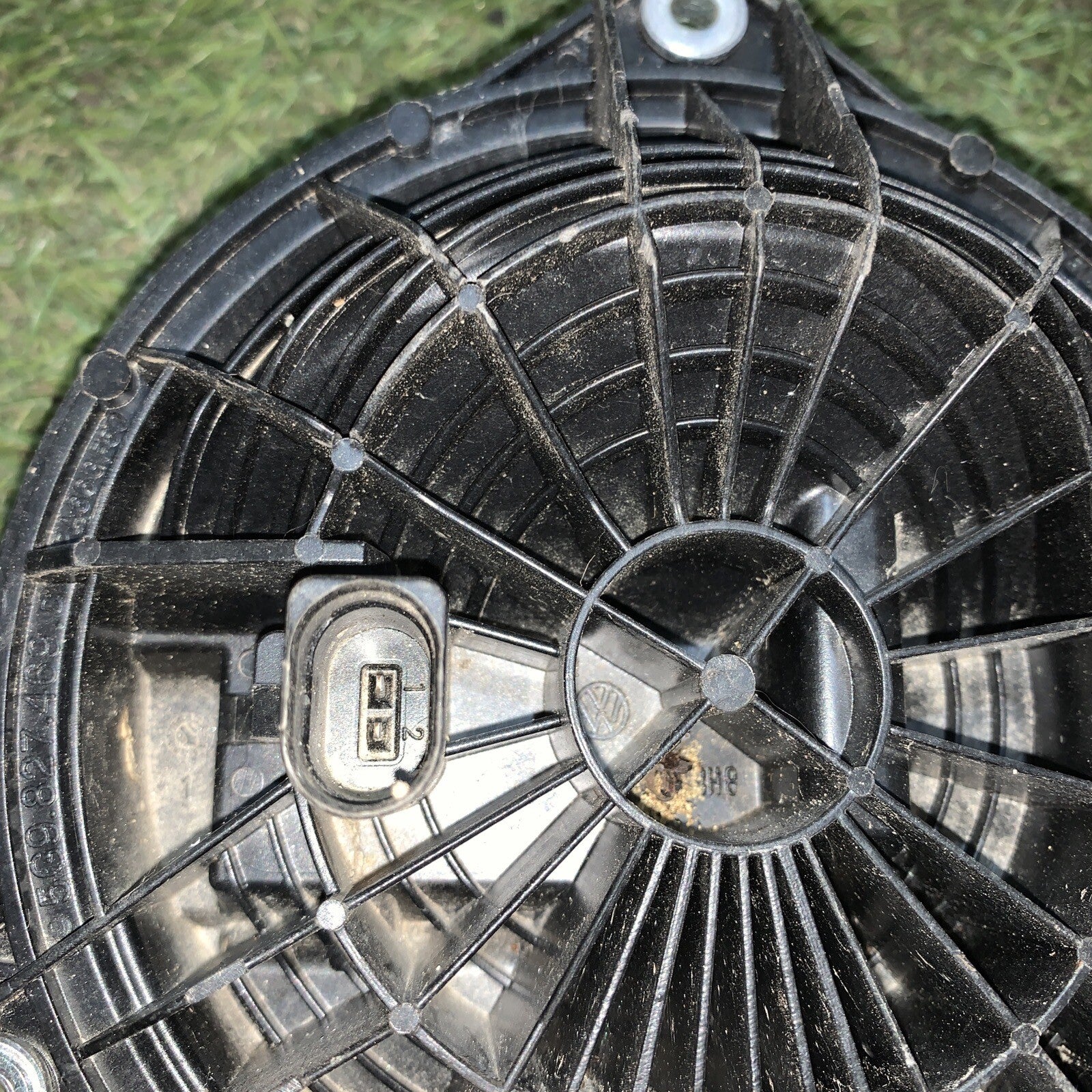 MANIGLIA PORTELLONE COFANO POSTERIORE VOLKSWAGEN VW GOLF 7 VII 5G9827469D