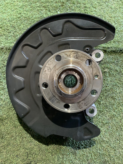 Mozzo Montante Fusello Anteriore Destro Volkswagen T-Roc 2023 2.0 Diesel