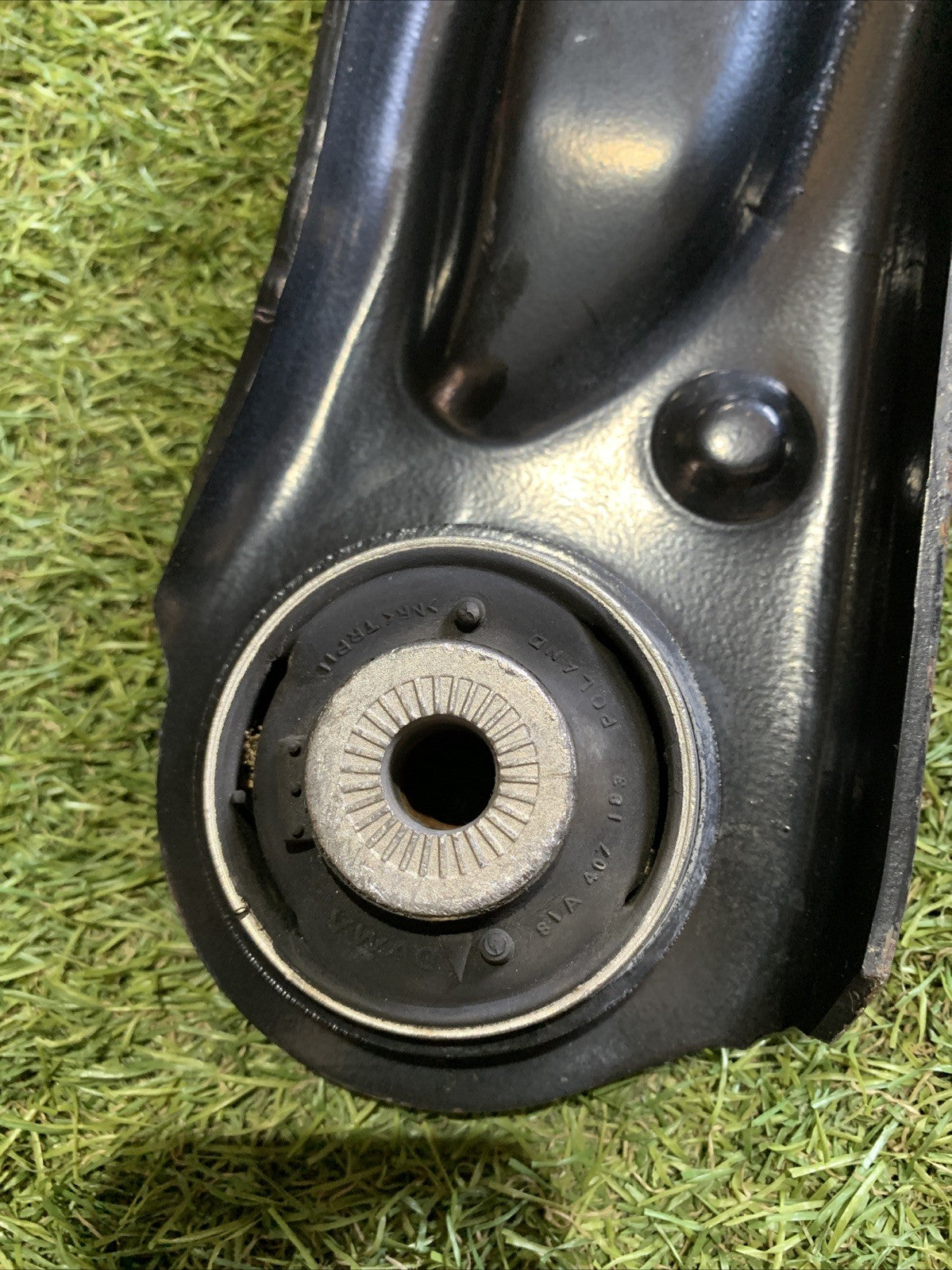 Braccio Oscillante Anteriore Sinistro Volkswagen Golf 7 2.0 Diesel 81A407151F