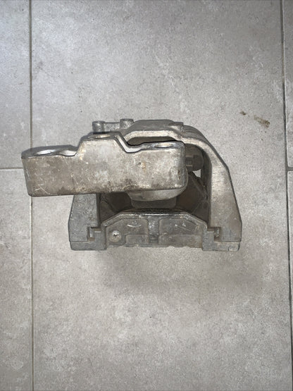 1K0199262AF SUPPORTO SOSTEGNO MOTORE DX Audi A3 8p