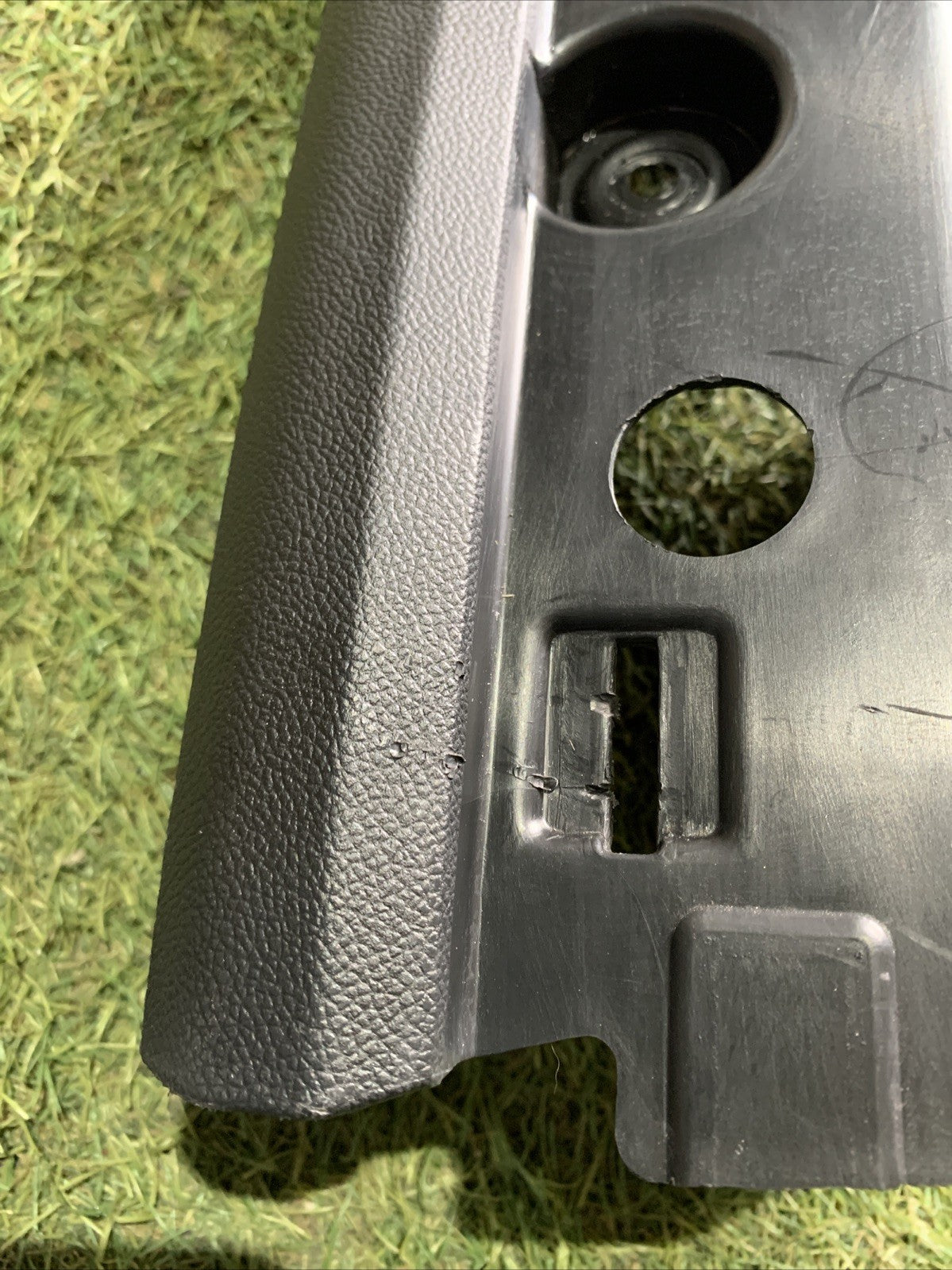 SUPPORTO SCHIENALE POST DX ALFA ROMEO STELVIO COD 156135891