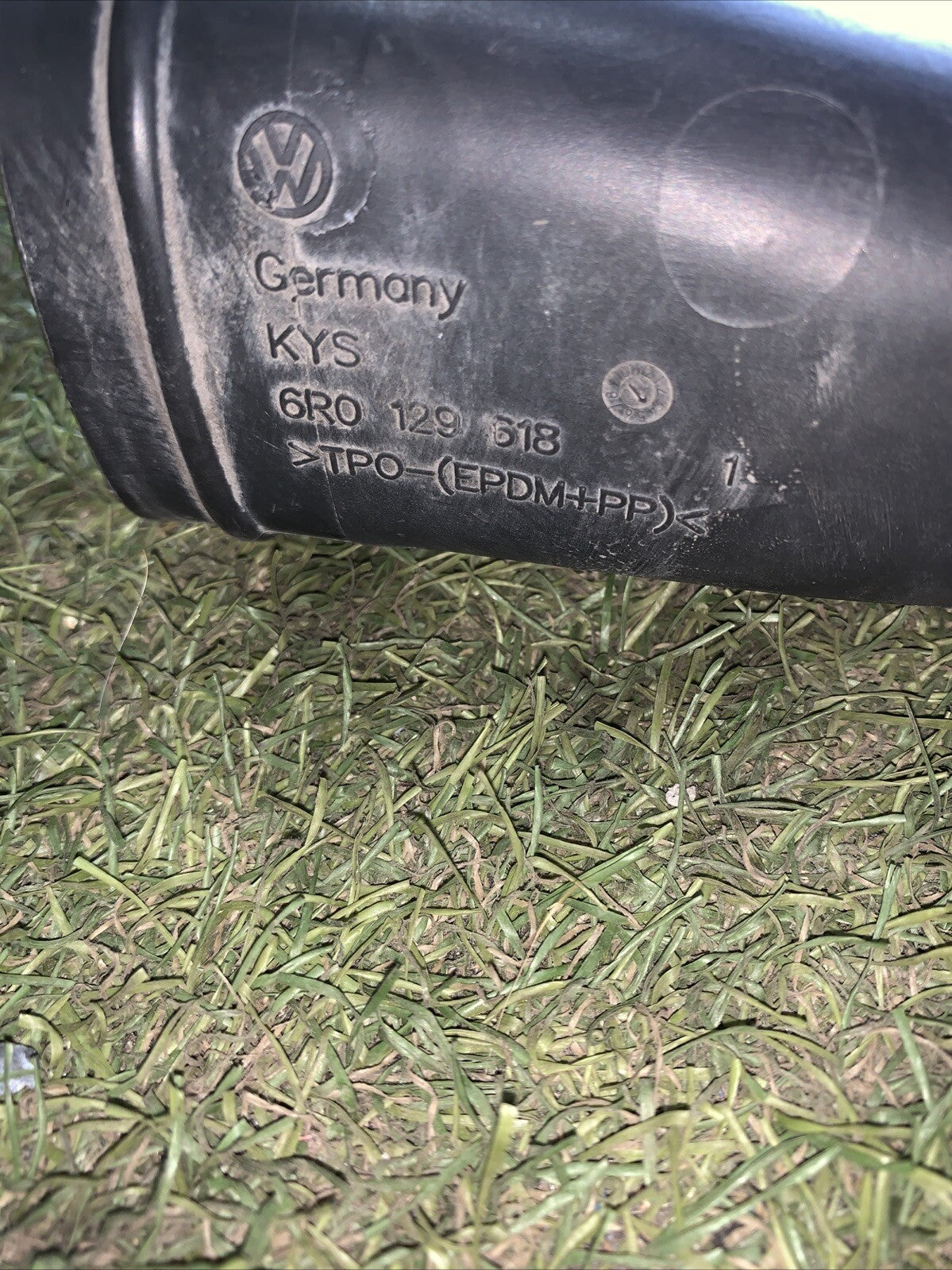 MANICOTTO TUBO ASPIRAZIONE FILTRO ARIA VOLKSWAGEN POLO 6R 1.6 DIESEL 6R0129618