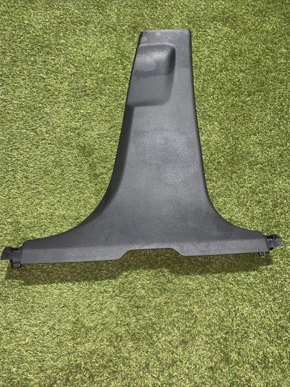 Rivestimento Colonna Inferiore Destra Kia Sportage 2023 85846-R2000