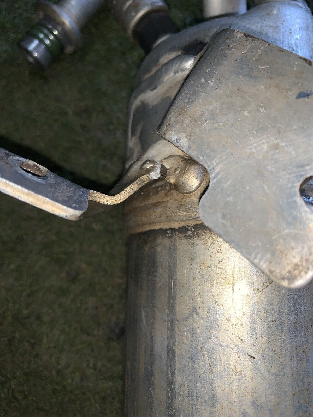 CONDENSATORE ARIA CONDIZIONATA FORD FIESTA 5S 1.4 TDCI (2)