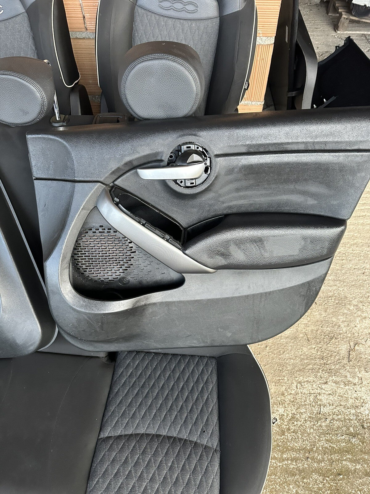 Sedili interni tappezzeria in pelle e stoffa Fiat 500X 2020 Completa