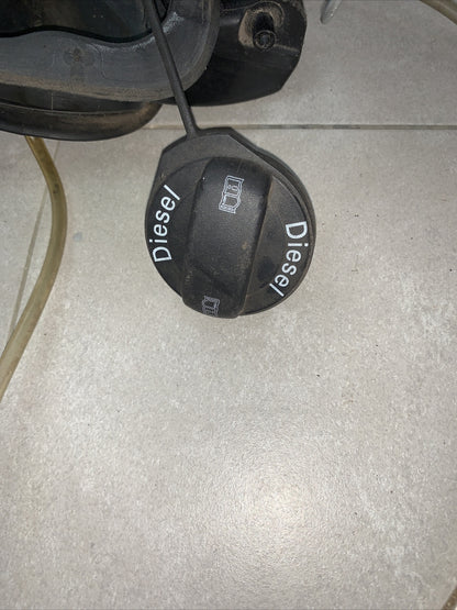 4G8809906B SPORTELLINO TAPPO CARBURANTE Audi A7 Sportback (4GA/4GF)