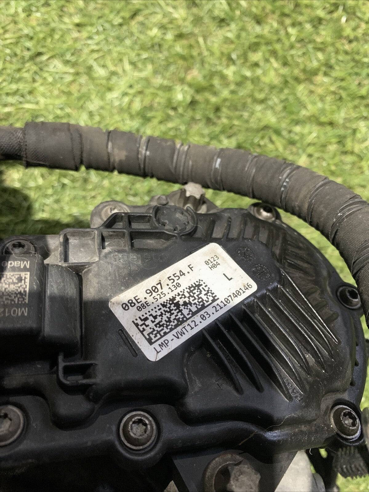 Differenziale Posteriore Volkswagen Golf 8R 2.0 Benzina 08E525010F