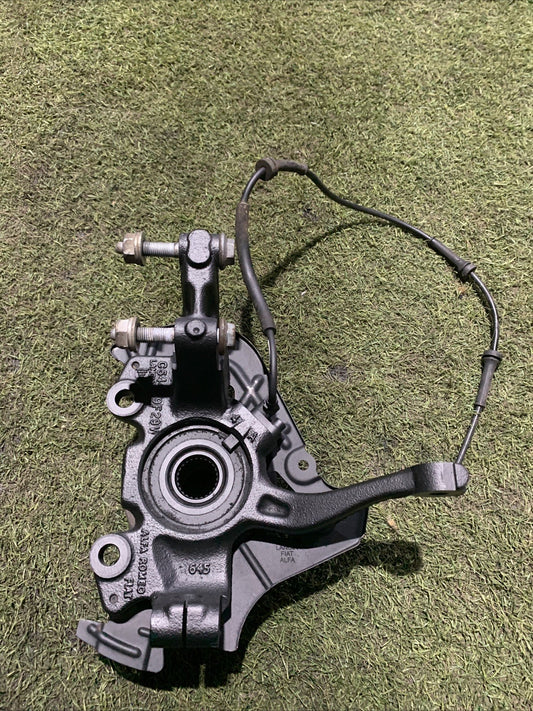 Mozzo Montante Fusello Anteriore Destro Fiat Panda 3S  0.9 TWINAIR  52018644 (2)